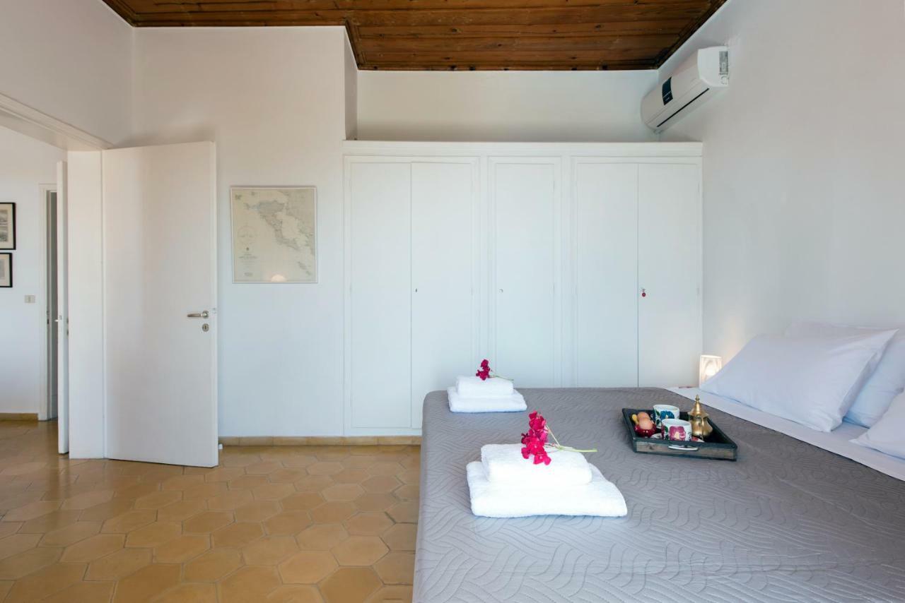 Villa Aquila Perama  Zewnętrze zdjęcie