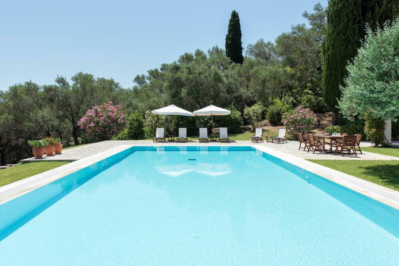 Villa Aquila Perama  Zewnętrze zdjęcie